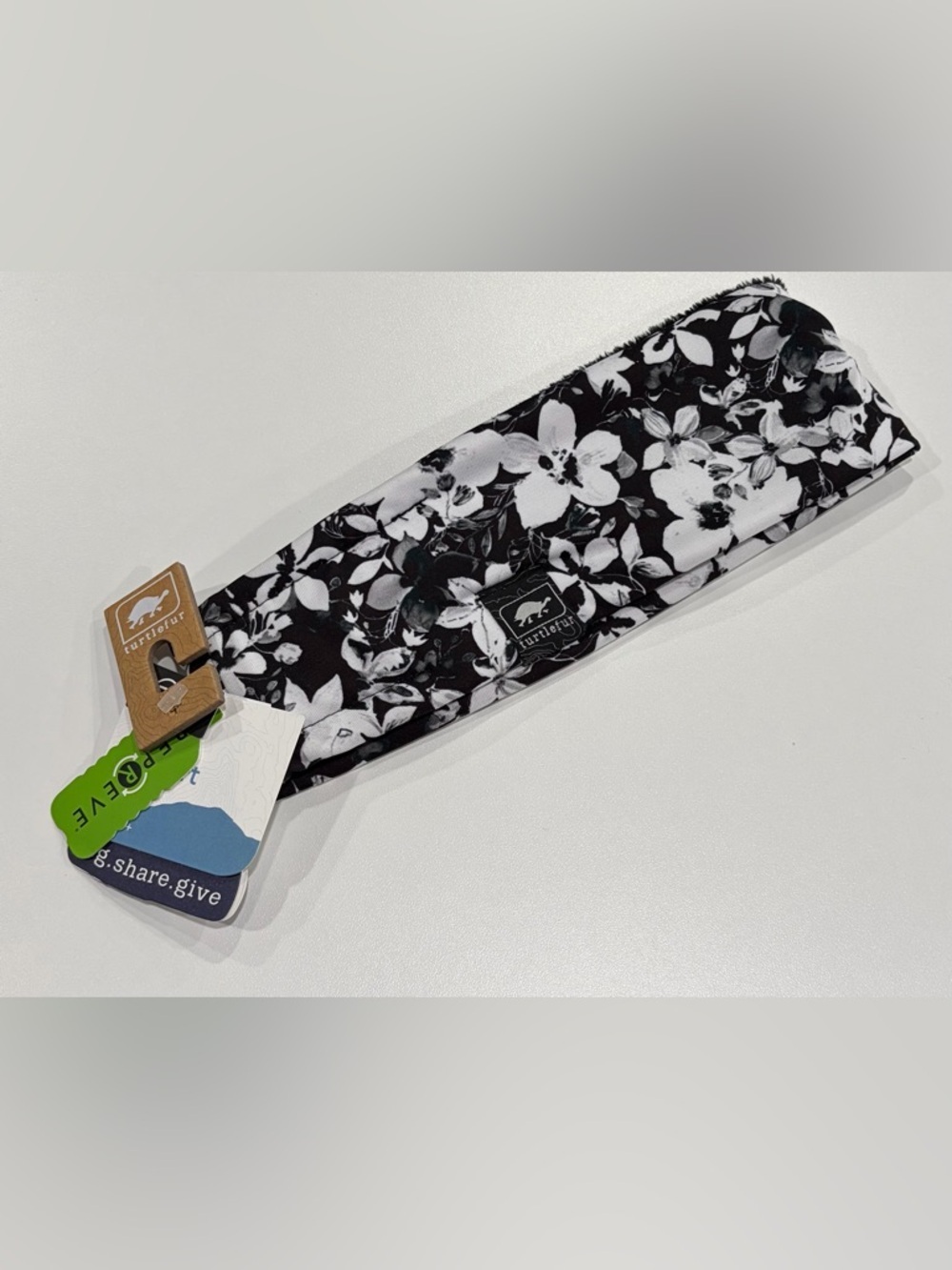Turtle Fur Women's Fluffy Lined Headband Black Floral NWT Quick Dry Stretch